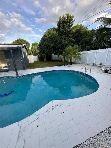 $3,900 | 740 Northwest 178th Terrace, Miami Gardens, FL 33169