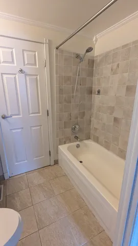 $2,200 | 2233 Flower Court, Unit 2233, Schaumburg, IL 60107