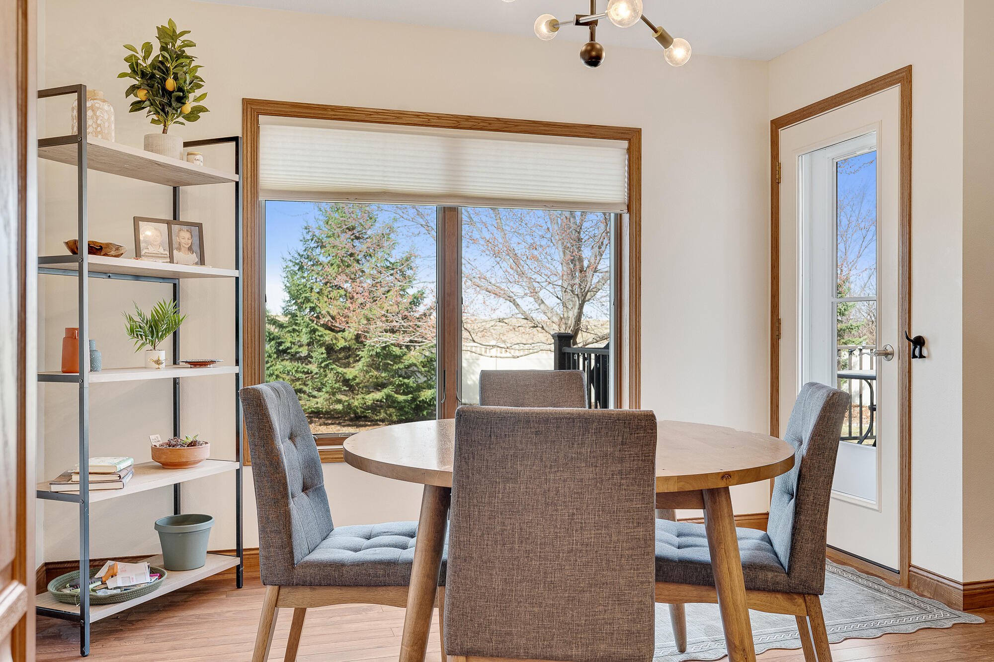 1218 Huntington Street Holmen, WI 54636 - Photo 10 of 32 Dining area
