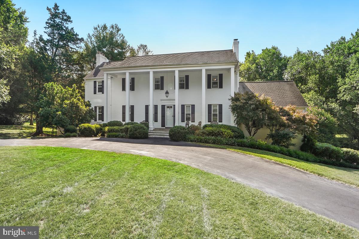 14650 Seneca Road Potomac, MD 20854 - Photo 2 of 48