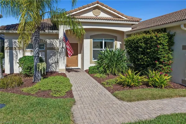 $695,000 | 20480 Torre Del Lago Street, Estero, FL 33928