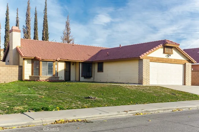 $465,000 | 37012 Calle Bonita, Palmdale, CA 93550