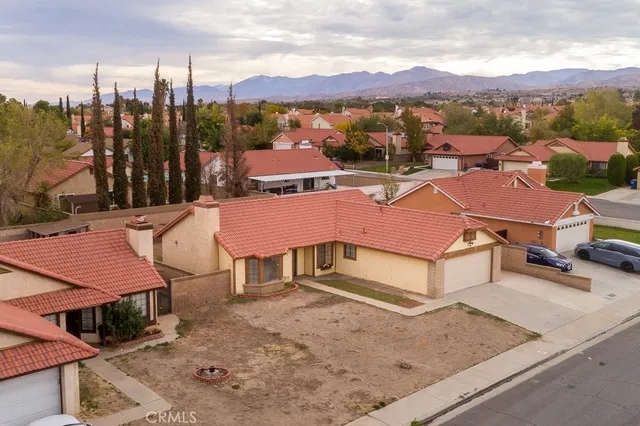 $465,000 | 37012 Calle Bonita, Palmdale, CA 93550