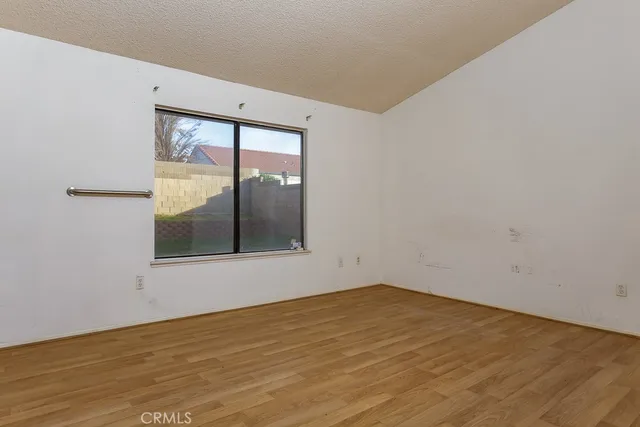 $465,000 | 37012 Calle Bonita, Palmdale, CA 93550