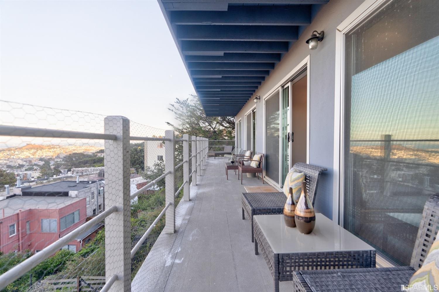 15 Perego Terrace, Unit 2 San Francisco, CA 94131 - Photo 39 of 45 a view of a balcony with couch