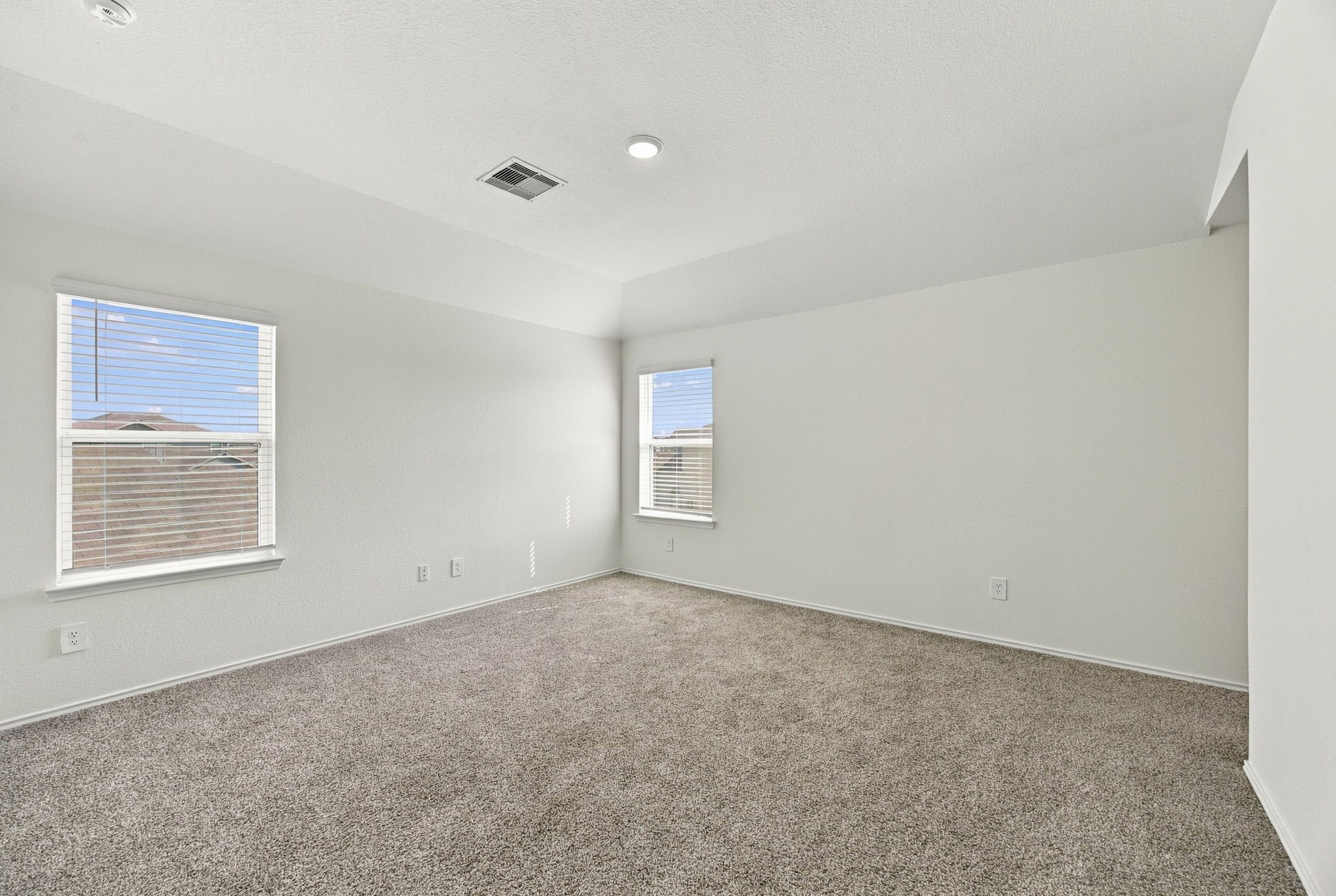 12219 Ridge River Lane Houston, TX 77067 - Photo 18 of 29 Spacious upstairs gameroom