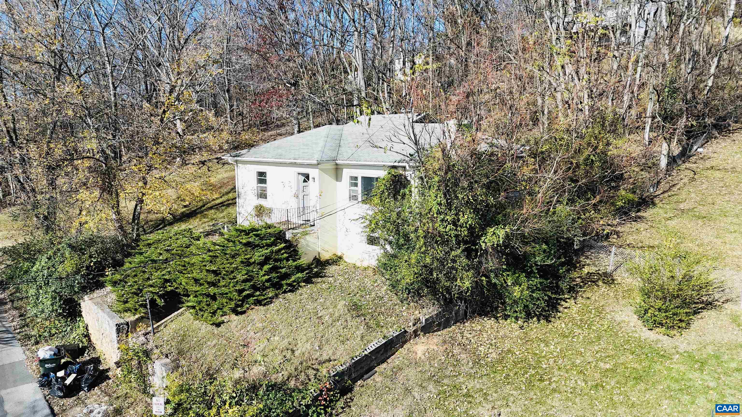 1323 Jackson Street Staunton, VA 24401 - Photo 60 of 67 a view of a house with a yard and garden
