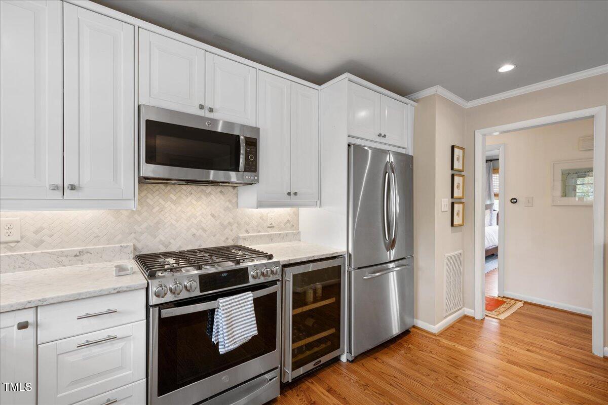3526 Bellevue Road Raleigh, NC 27609 - Photo 22 of 39 22-- 42