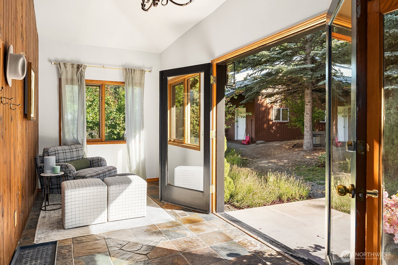 220 Big House Road Cle Elum, WA 98922 - Photo 6 of 39