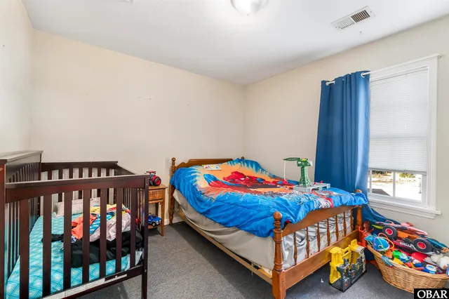 $689,500 | 103 Trenor Lane, Powells Point, NC 27966