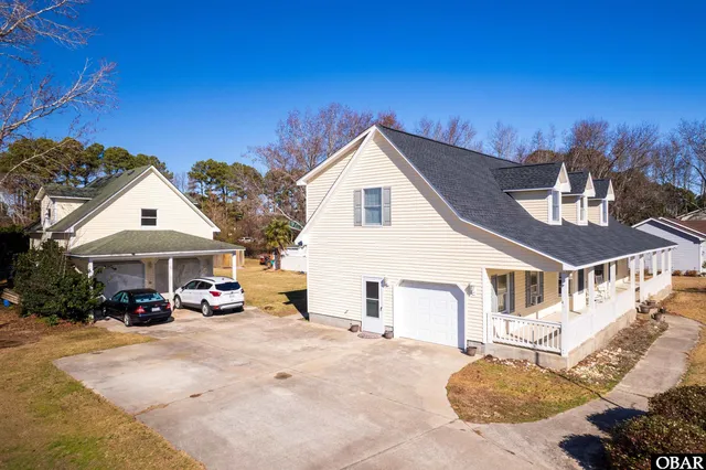 $689,500 | 103 Trenor Lane, Powells Point, NC 27966