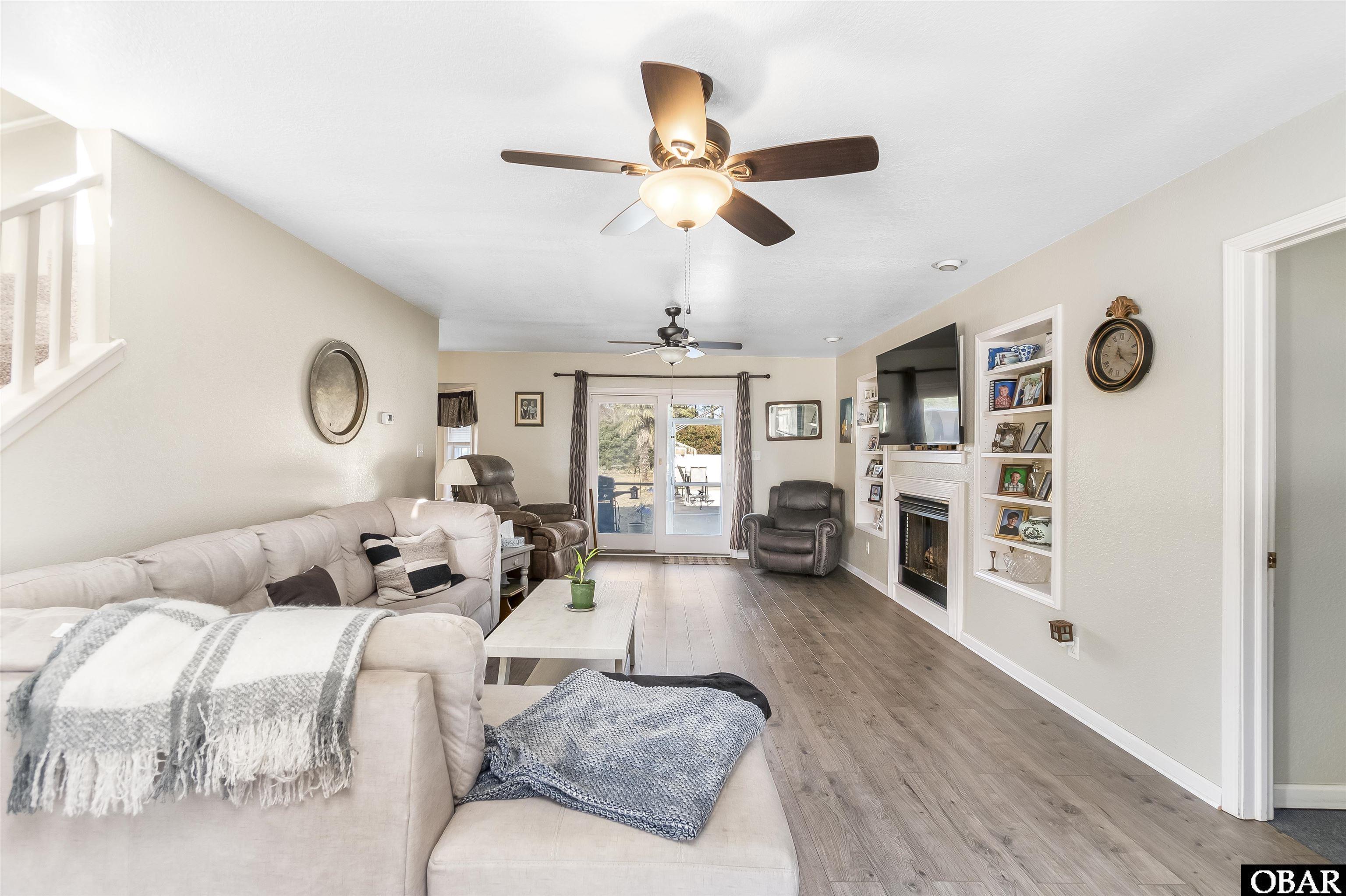 103 Trenor Lane Powells Point, NC 27966 - Photo 10 of 26