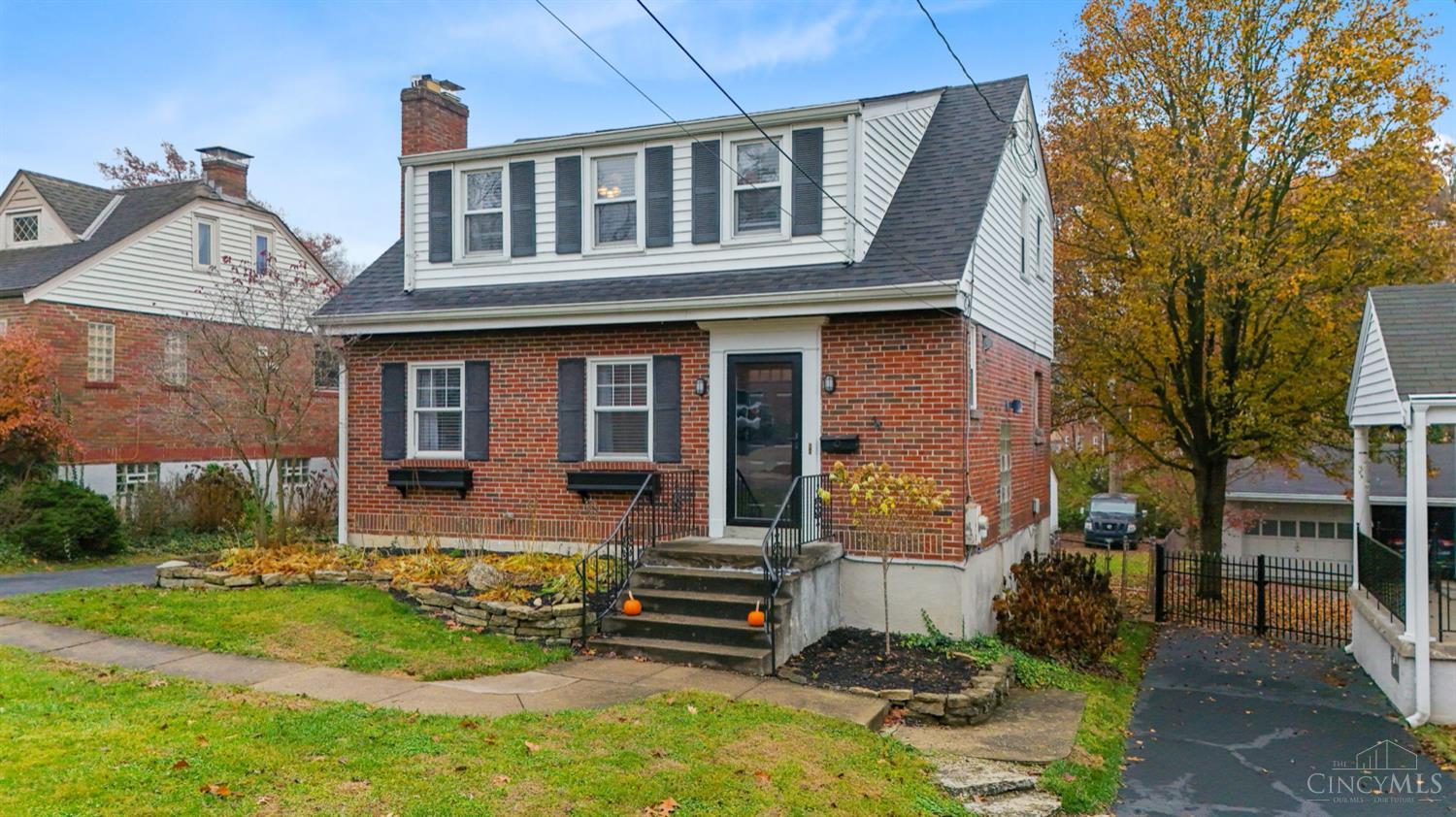 2751 Jessup Road Cincinnati, OH 45239 - Photo 3 of 52 Gallery Image 3