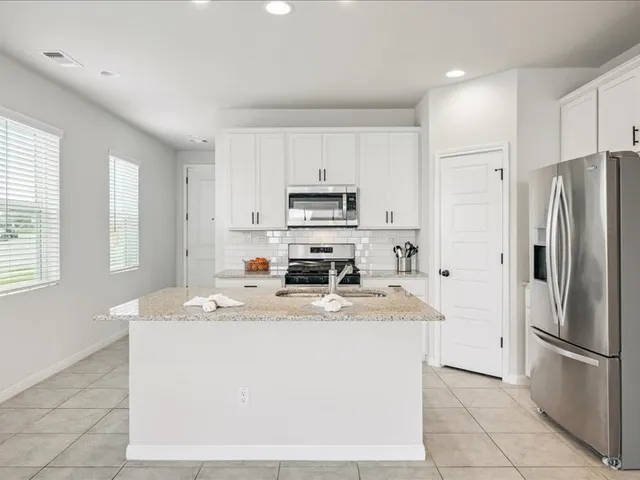 $2,399 | 100 Peach Flt Court, Liberty Hill, TX 78642