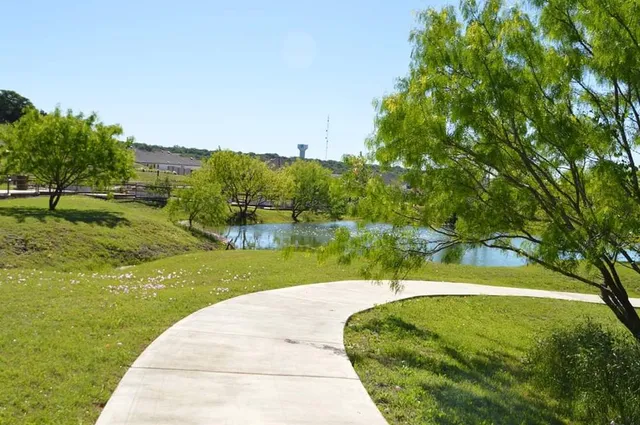 $2,399 | 100 Peach Flt Court, Liberty Hill, TX 78642