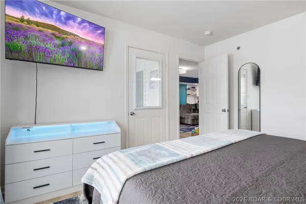 $279,000 | 40 Lighthouse Road, Unit 4203, Lake Ozark, MO 65049