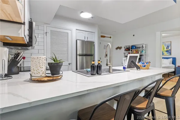 $279,000 | 40 Lighthouse Road, Unit 4203, Lake Ozark, MO 65049