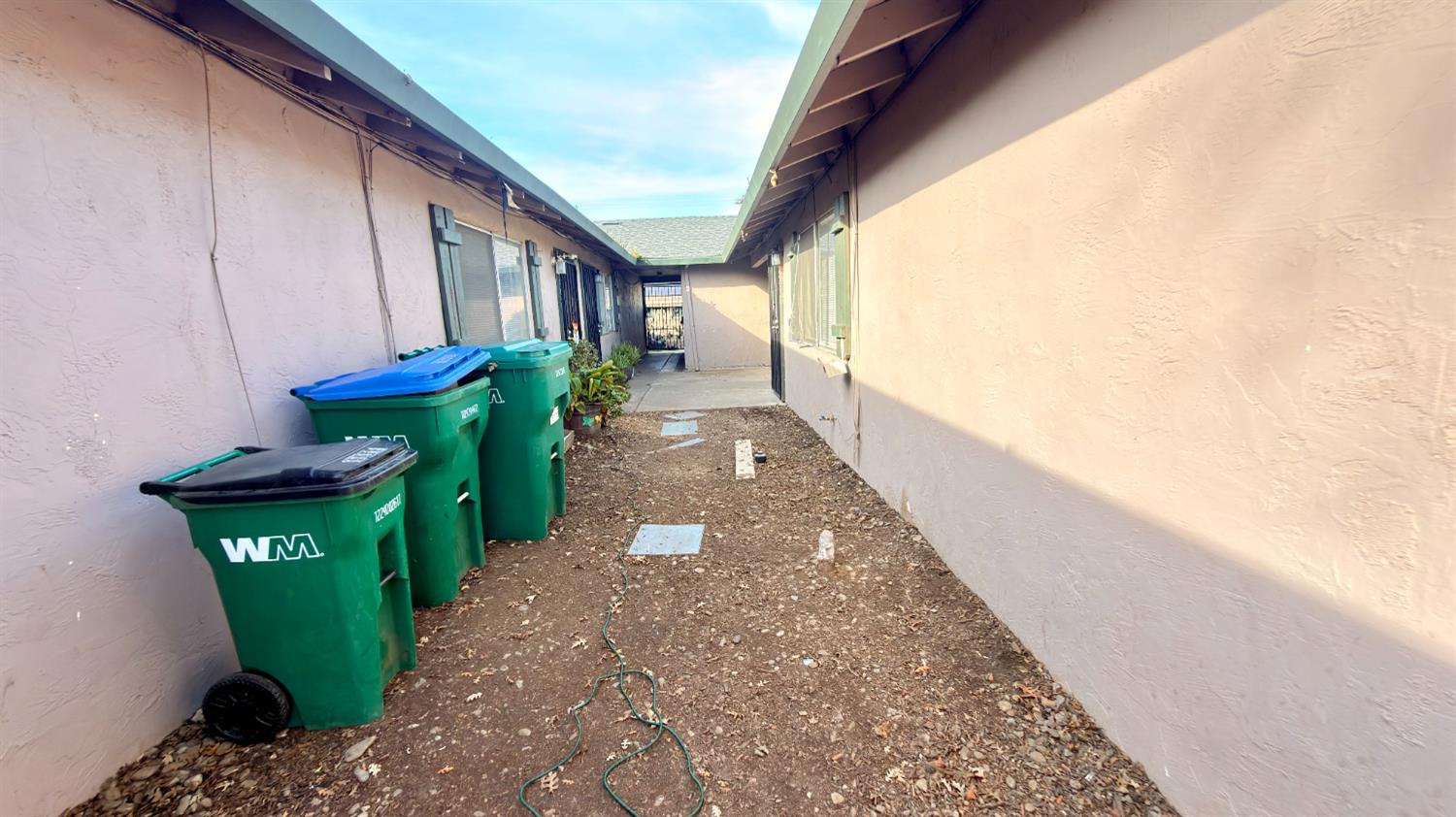 728 East Swain Road Stockton, CA 95207 - Photo 14 of 15