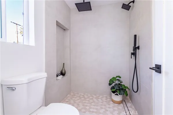 $1,489,000 | 16235 Plummer Street, North Hills, CA 91343