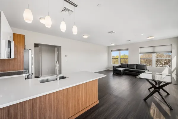 $700,000 | 999 Hancock Street, Unit 502, Quincy, MA 02169