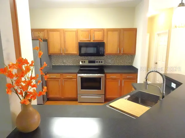 $399,900 | 3 Hollowtail Drive, Bluffton, SC 29910