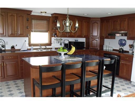 632 Bayside Road Ellsworth, ME 04605 - Photo 3 of 25 Kitchen. Comfortable eating area and...