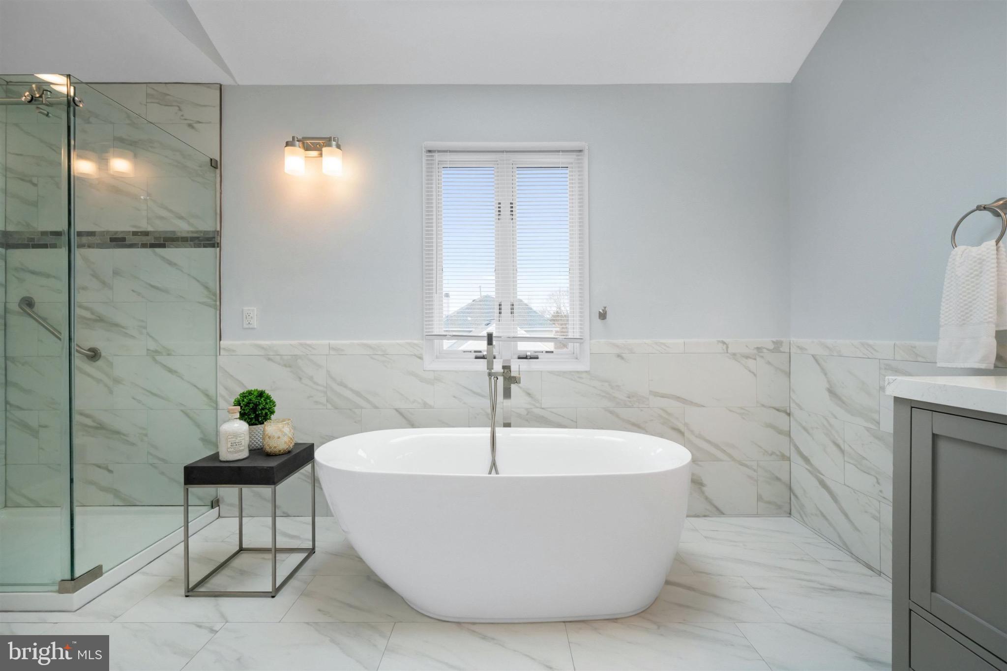 8 Bayberry Close Newark, DE 19711 - Photo 32 of 63 Serene spa-like bathroom retreat.