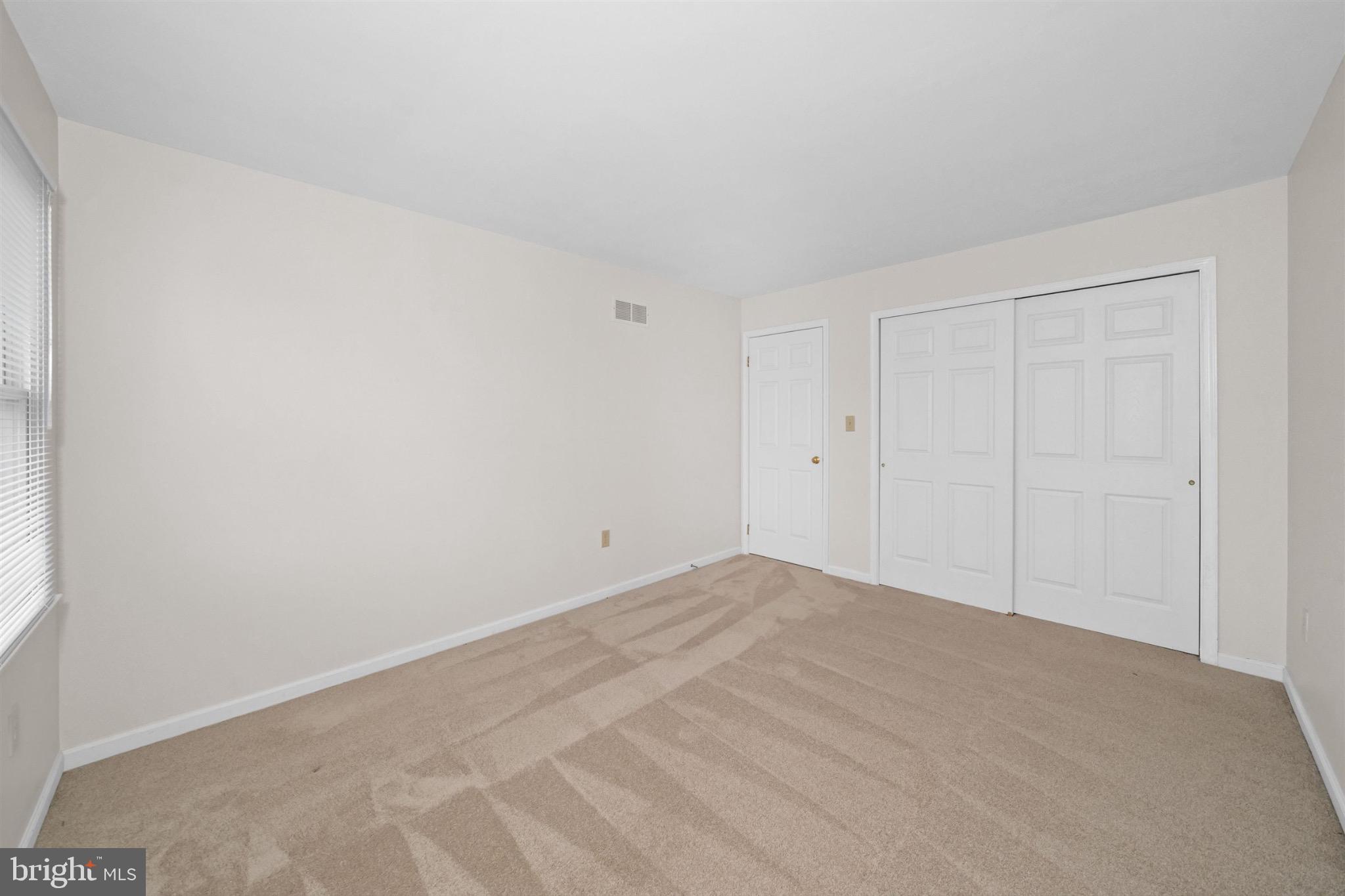 8 Bayberry Close Newark, DE 19711 - Photo 39 of 63 Spacious, versatile room ready for your touch.