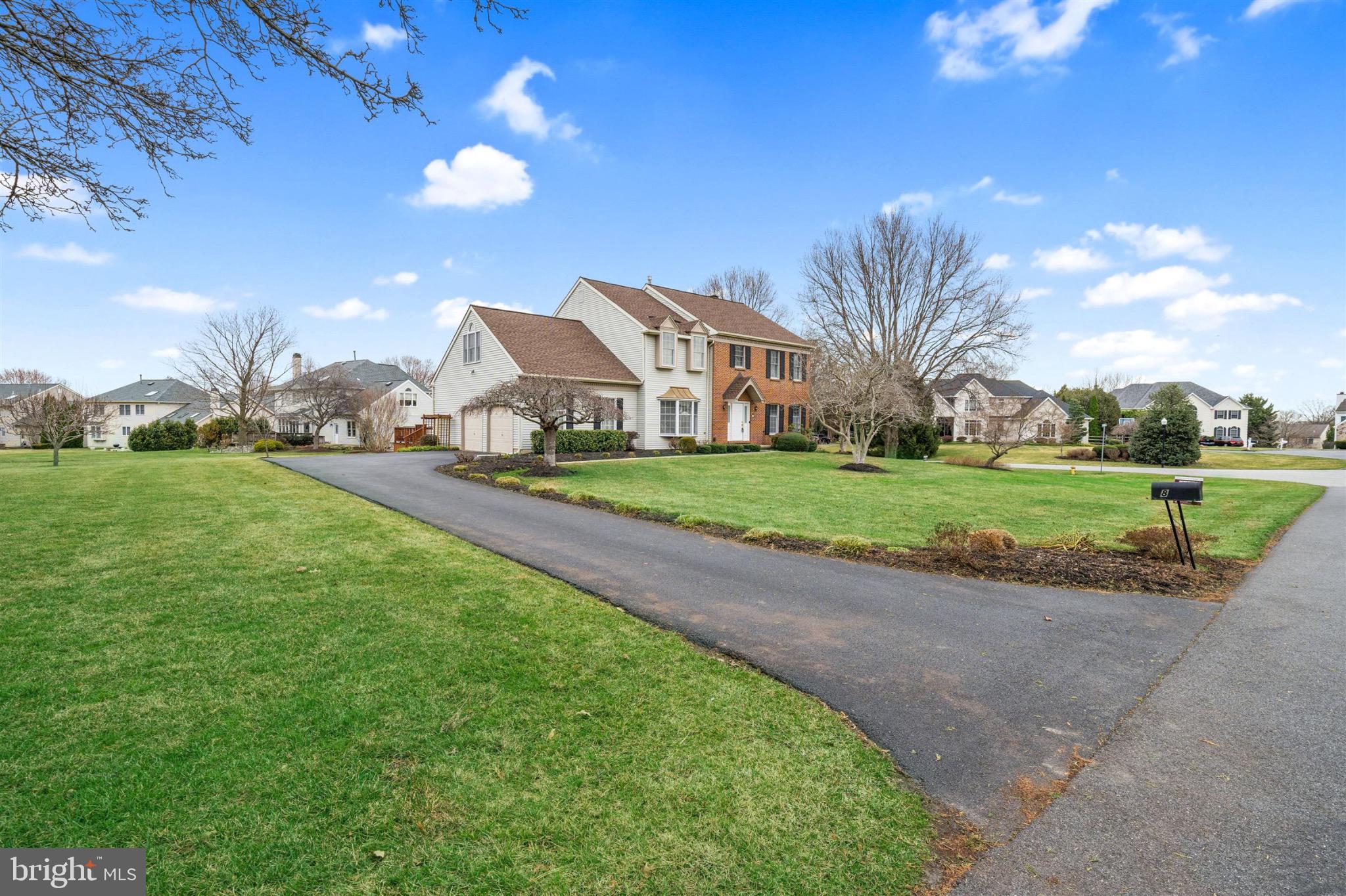 8 Bayberry Close Newark, DE 19711 - Photo 5 of 63 Charming home on a spacious green lot.