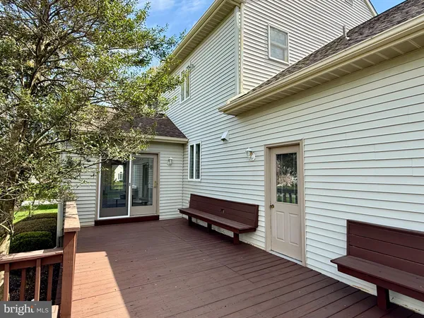 $764,900 | 8 Bayberry Close, Newark, DE 19711
