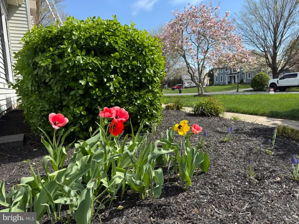 $764,900 | 8 Bayberry Close, Newark, DE 19711