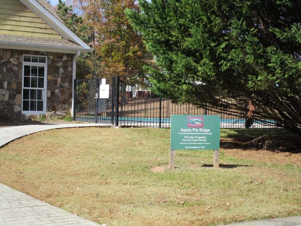 136 Lakeview Way Baldwin, GA 30511 - Photo 8 of 13 a view of outdoor space with trees