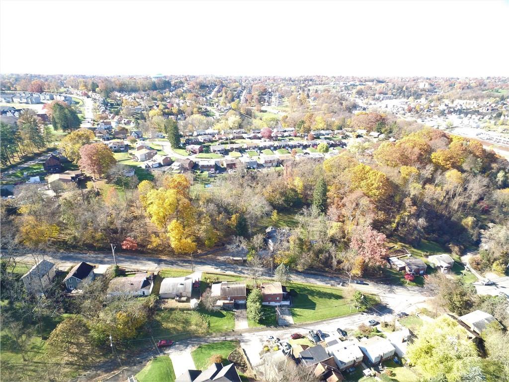 1347 Grove Road Pittsburgh, PA 15234 - Photo 24 of 25 Gallery Image 24