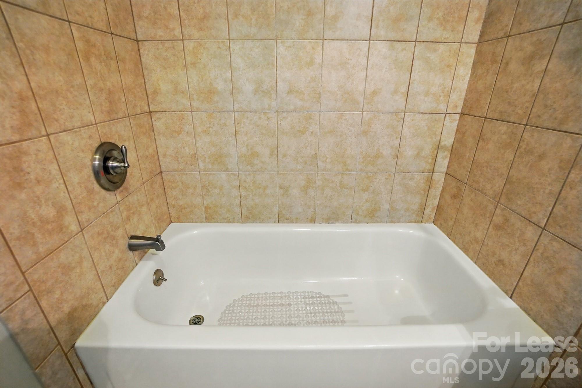 5007 Sharon Road, Unit R Charlotte, NC 28210 - Photo 38 of 43