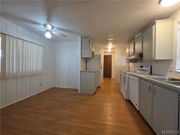 $1,300 | 546 Roadrunner Drive, Bullhead City, AZ 86442