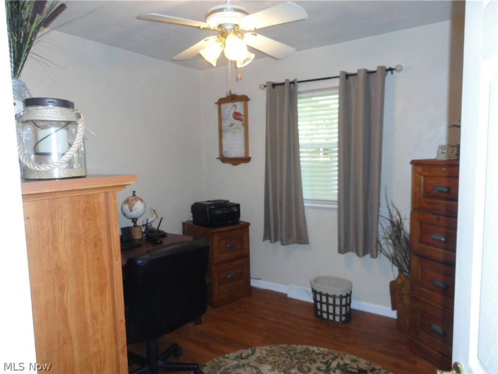 1619 Hall's Road Colliers, WV 26035 - Photo 23 of 35