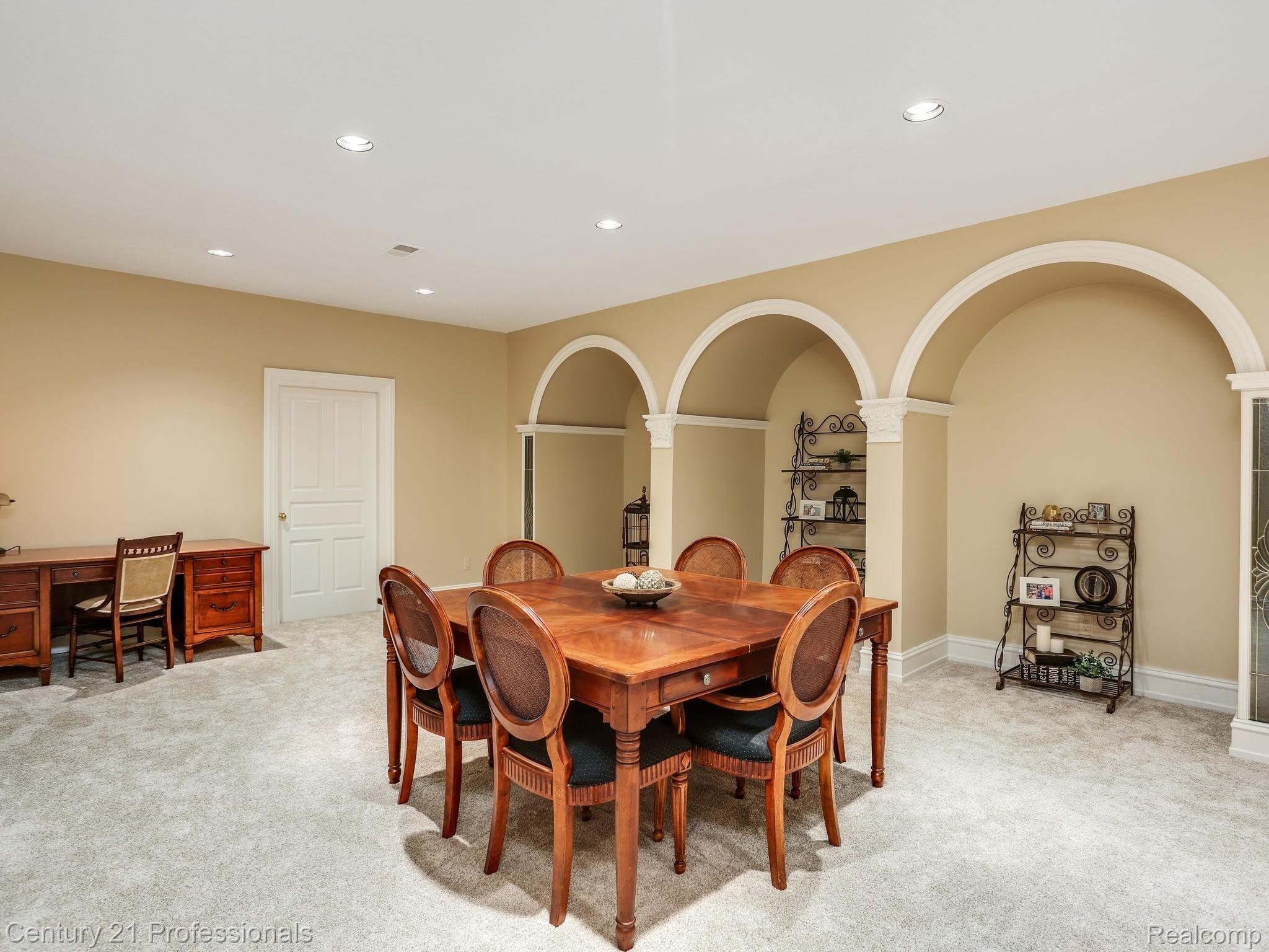 3565 West Tienken Road Rochester, MI 48309 - Photo 72 of 73 3565 W Tienken Rd Rochester-136-135-3565 West Tienken Road-MLS_Size.jpg