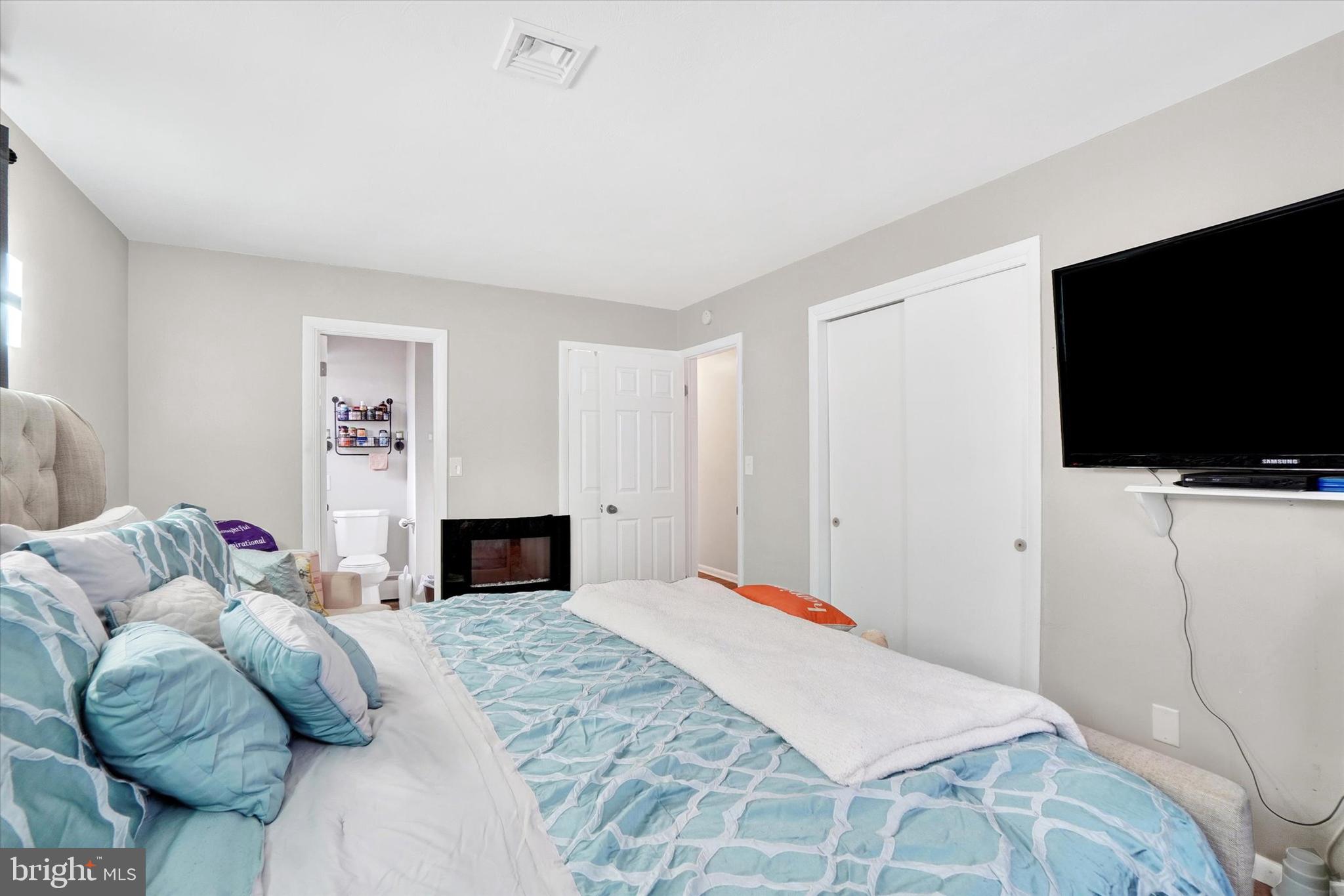 1270 Glendale Road York, PA 17403 - Photo 11 of 31 a bedroom with a bed and a flat screen tv