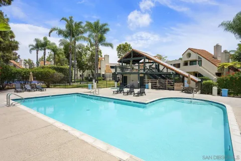 $525,000 | 355 North Melrose Drive, Unit E, Vista, CA 92083