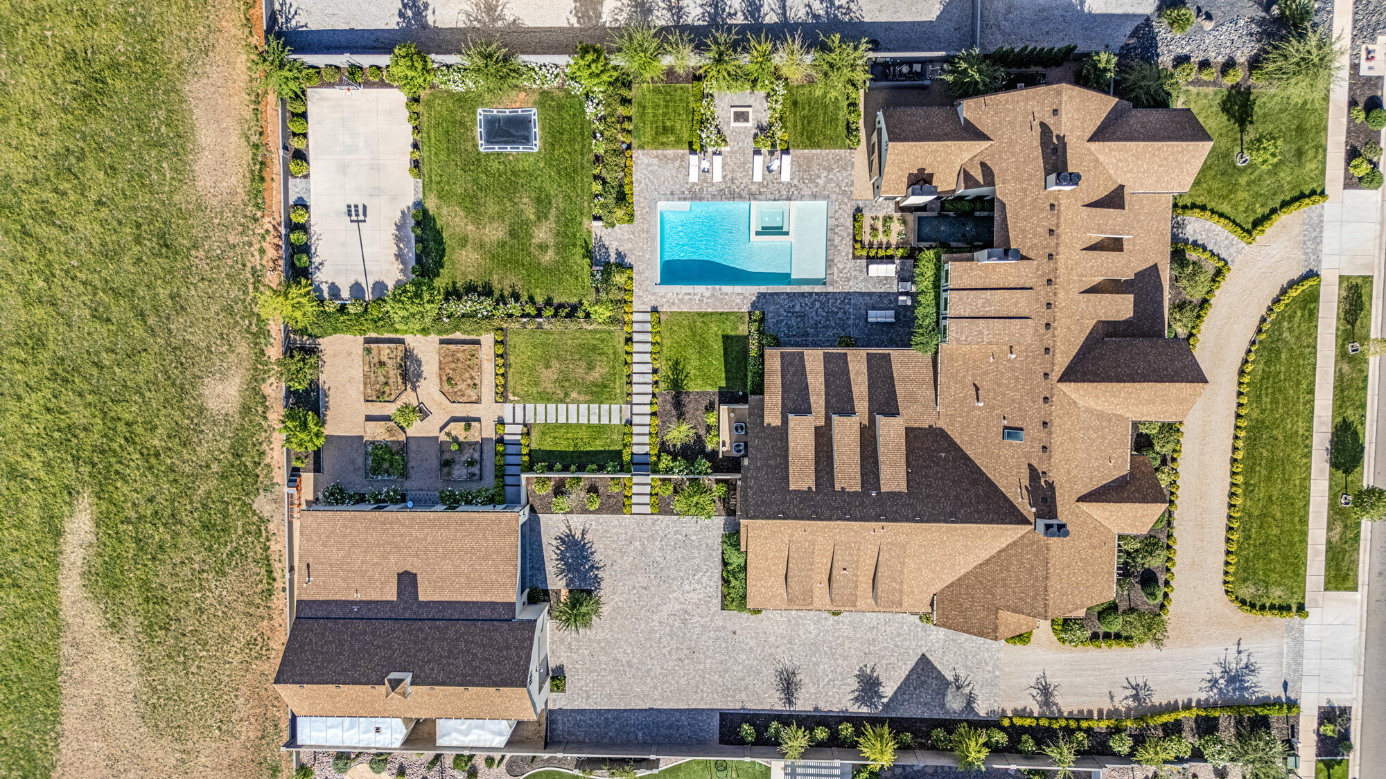 2273 East 3770th Street South St. George, UT 84790 - Photo 54 of 89 DJI_20260507170958_0481_D