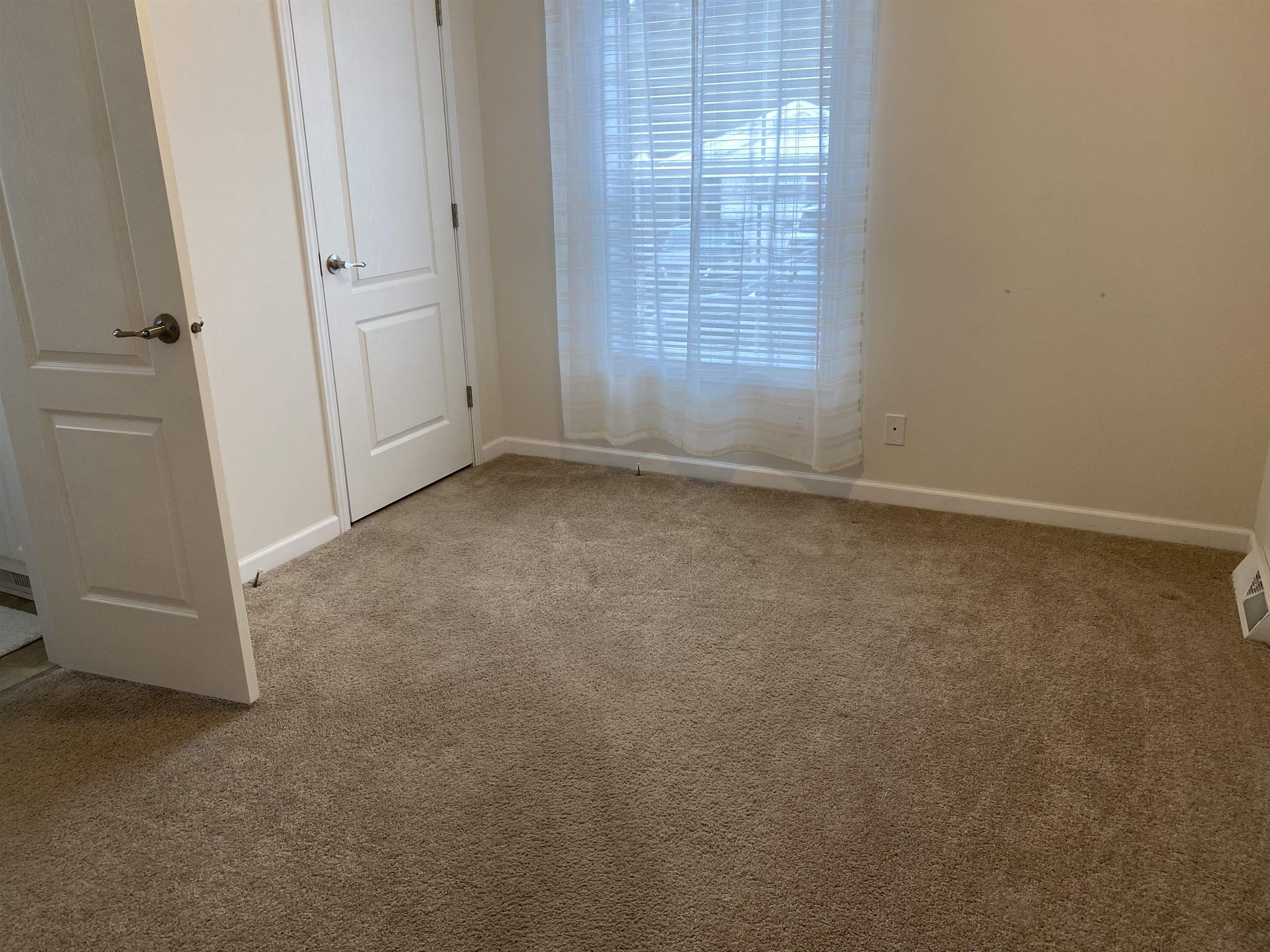 13 2nd Street Exeter, NH 03833 - Photo 7 of 21