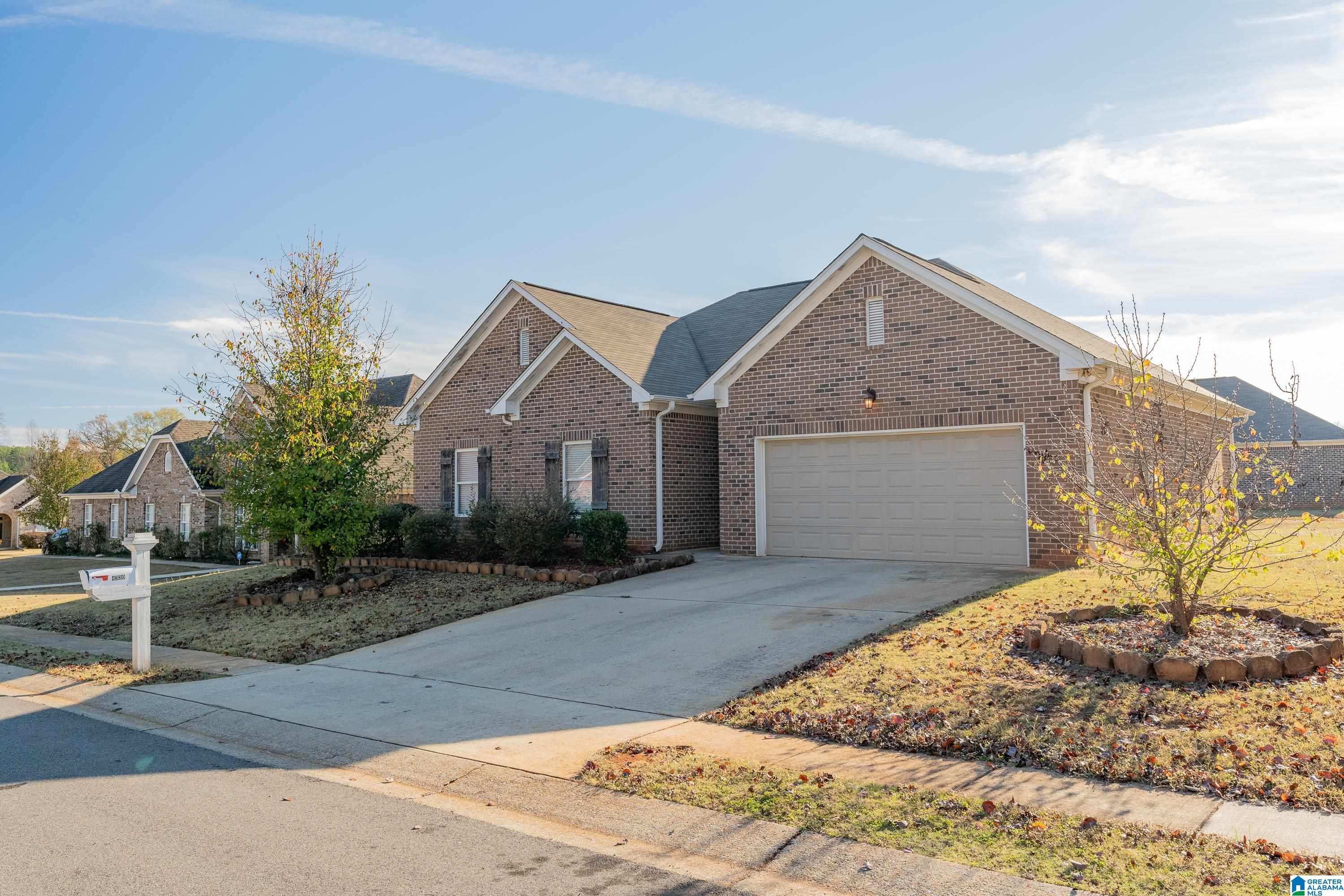 4330 Segars Cove Bessemer, AL 35022 - Photo 2 of 23