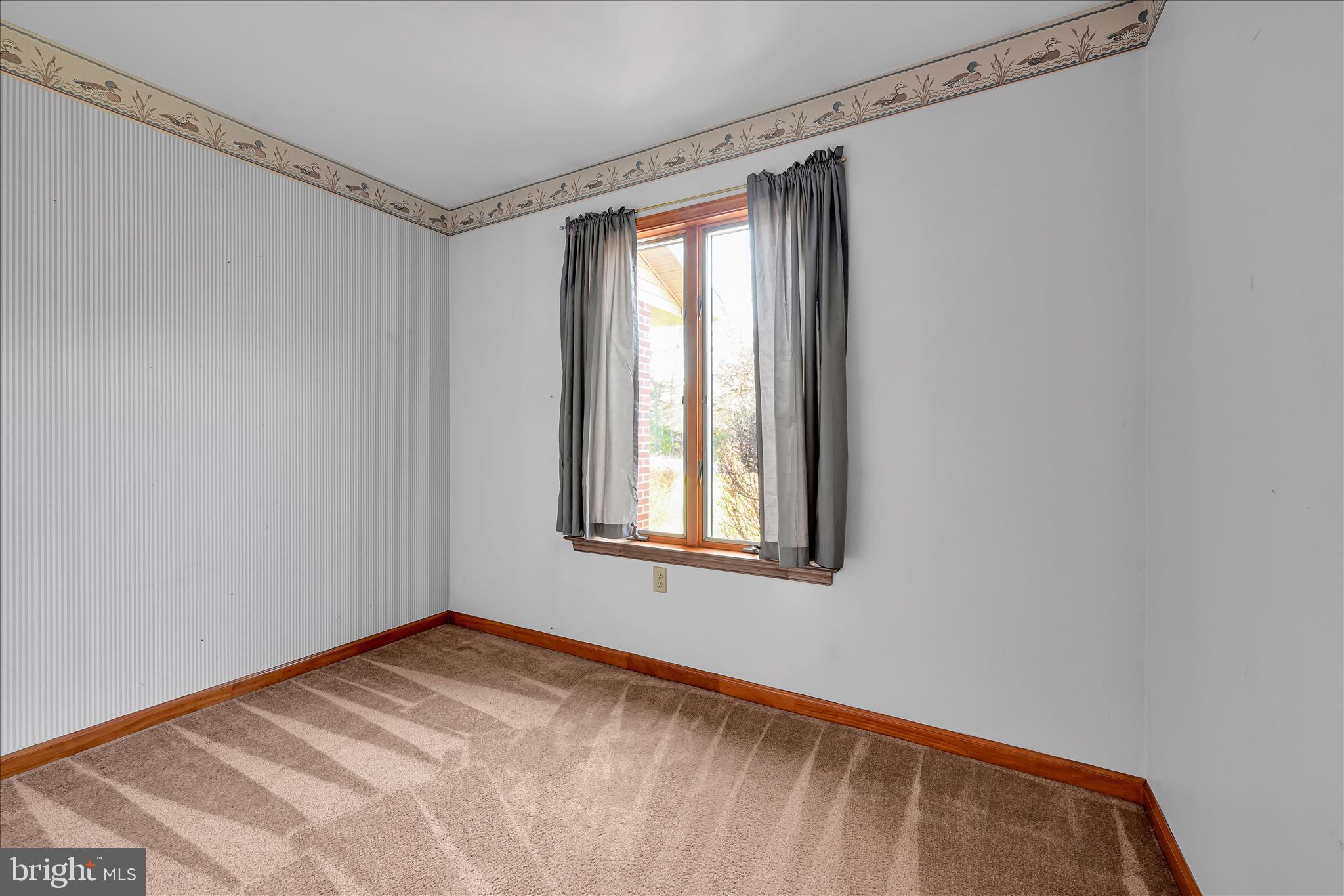 1039 Summer Hill Road Auburn, PA 17922 - Photo 25 of 40 a view of a room with a window