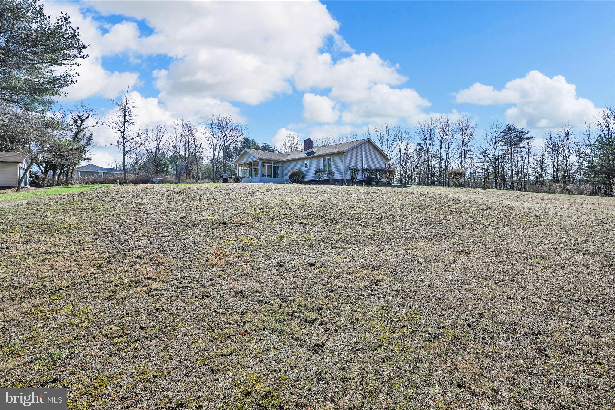 1039 Summer Hill Road Auburn, PA 17922 - Photo 33 of 40 a view of empty room with green space