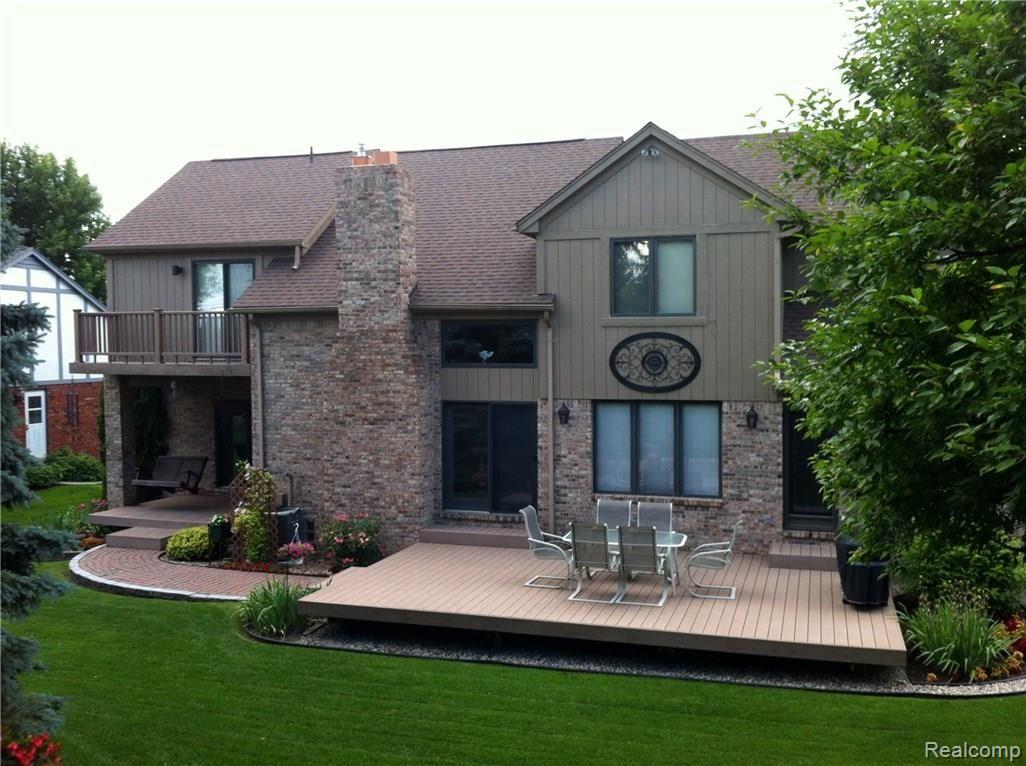 2070 Reagan Drive Rochester, MI 48309 - Photo 2 of 17 2.JPG