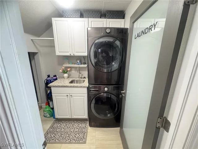 $8,000 | 9312 River Otter Drive, Fort Myers, FL 33912