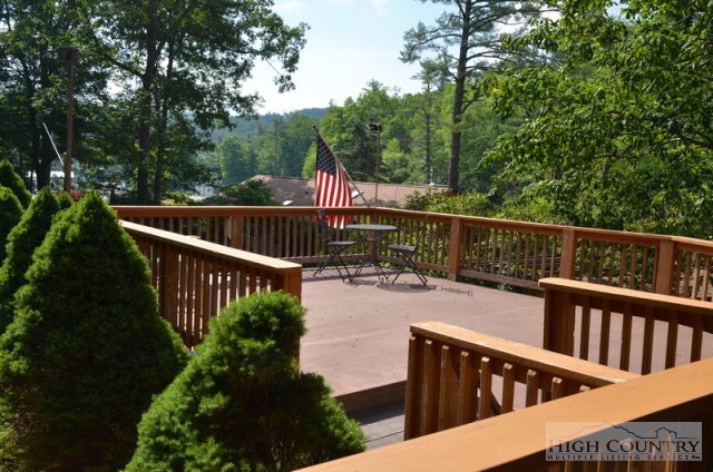 48 Overlook Road Newland, NC 28657 - Photo 7 of 27 Gallery Image 7