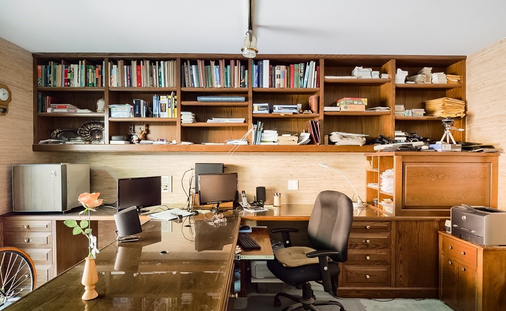 18 Old Lantern Circle Paxton, MA 01612 - Photo 25 of 41 a view of a workspace with furniture
