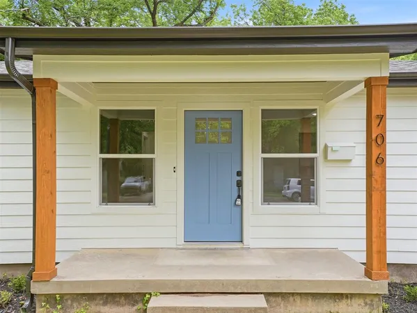 $325,000 | 706 Emery Street, Denton, TX 76201