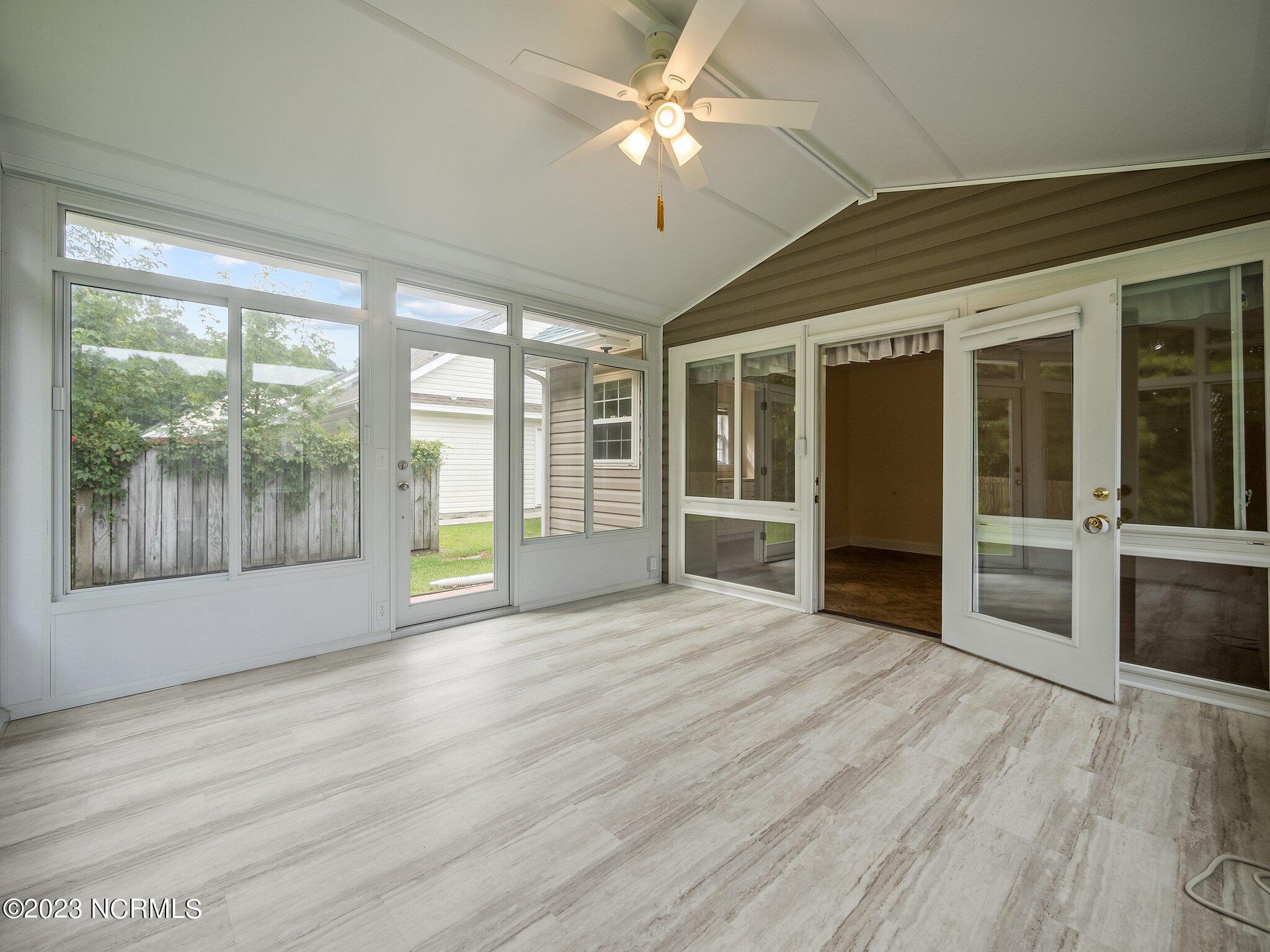 328 Neuchatel Road New Bern, NC 28562 - Photo 33 of 52 33-web-or-mls-P8108666